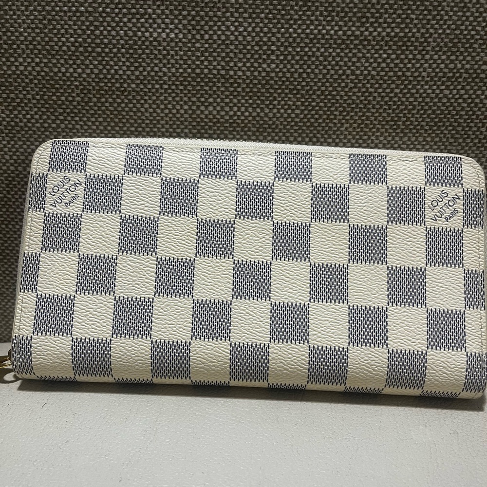 Louis Vuitton Damier Azur Canvas Zippy Leather Wallet Women’s - Picture 1 of 10